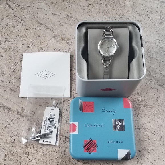 Fossil Other - FOSSIL watch with box